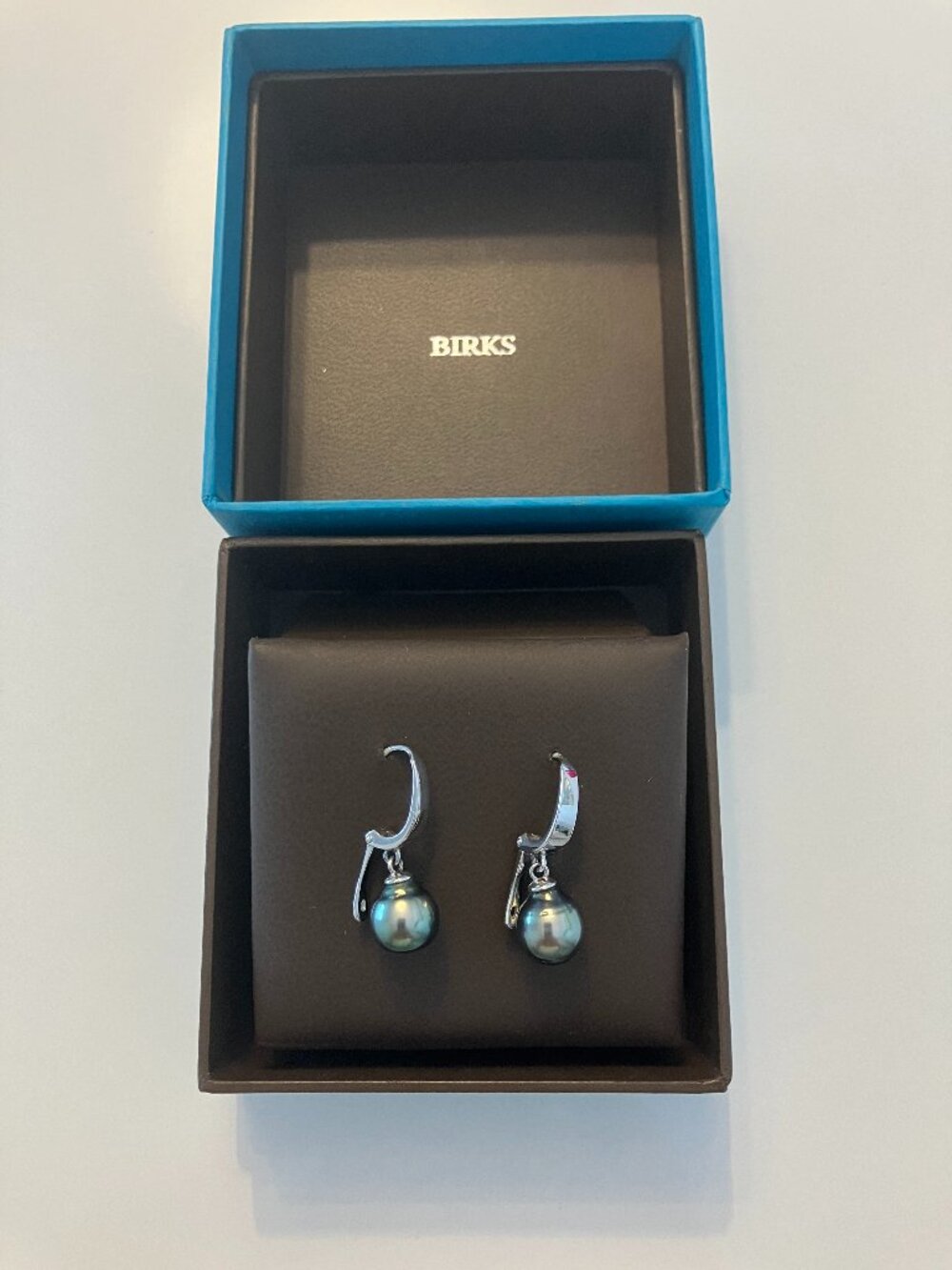 Maison Birks Black Tahitian Pearl 18k White Gold Drop Earrings